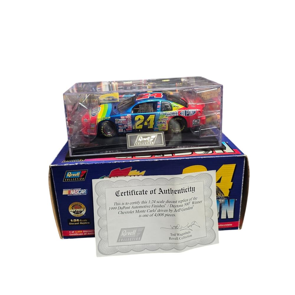 Jeff Gordon #24 DuPont 1999 Daytona 500 Winner Revell Collection 1:24 Nascar